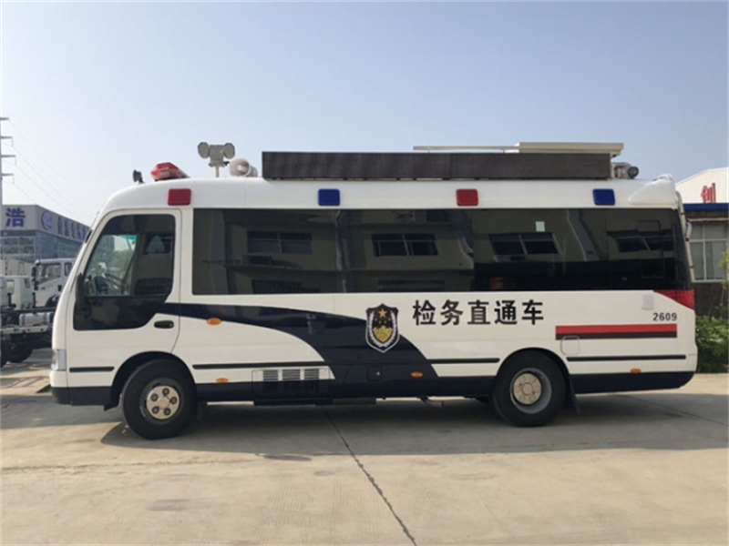 安凱考斯特多功能指揮車