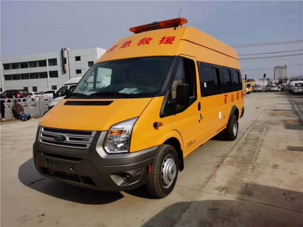 江鈴福特v348氣防車（加長(zhǎng)軸）